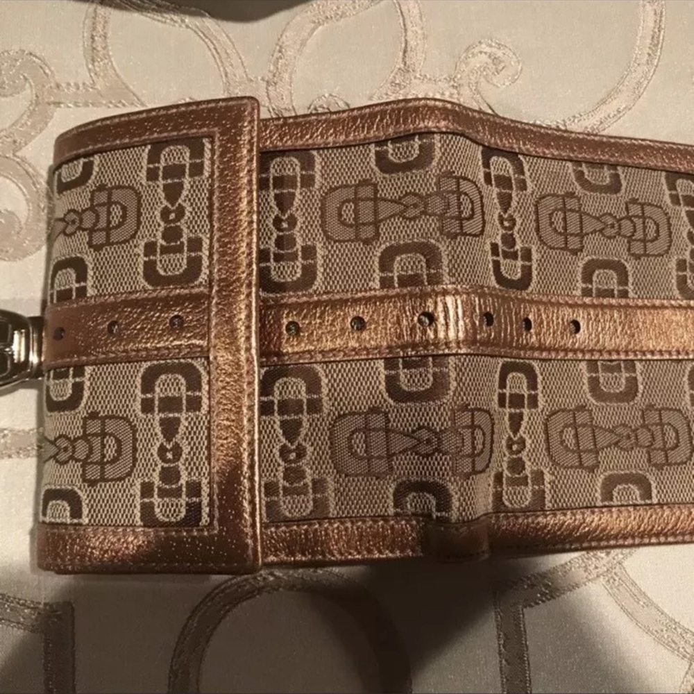 Chic Gucci Horsebit Brown and Bronze Buckle Wallet - Picture 3 of 4